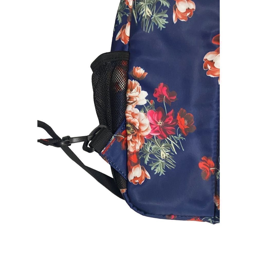 MOSISO Mini Sling Backpack,Small Hiking Daypack - Picture 8 of 11